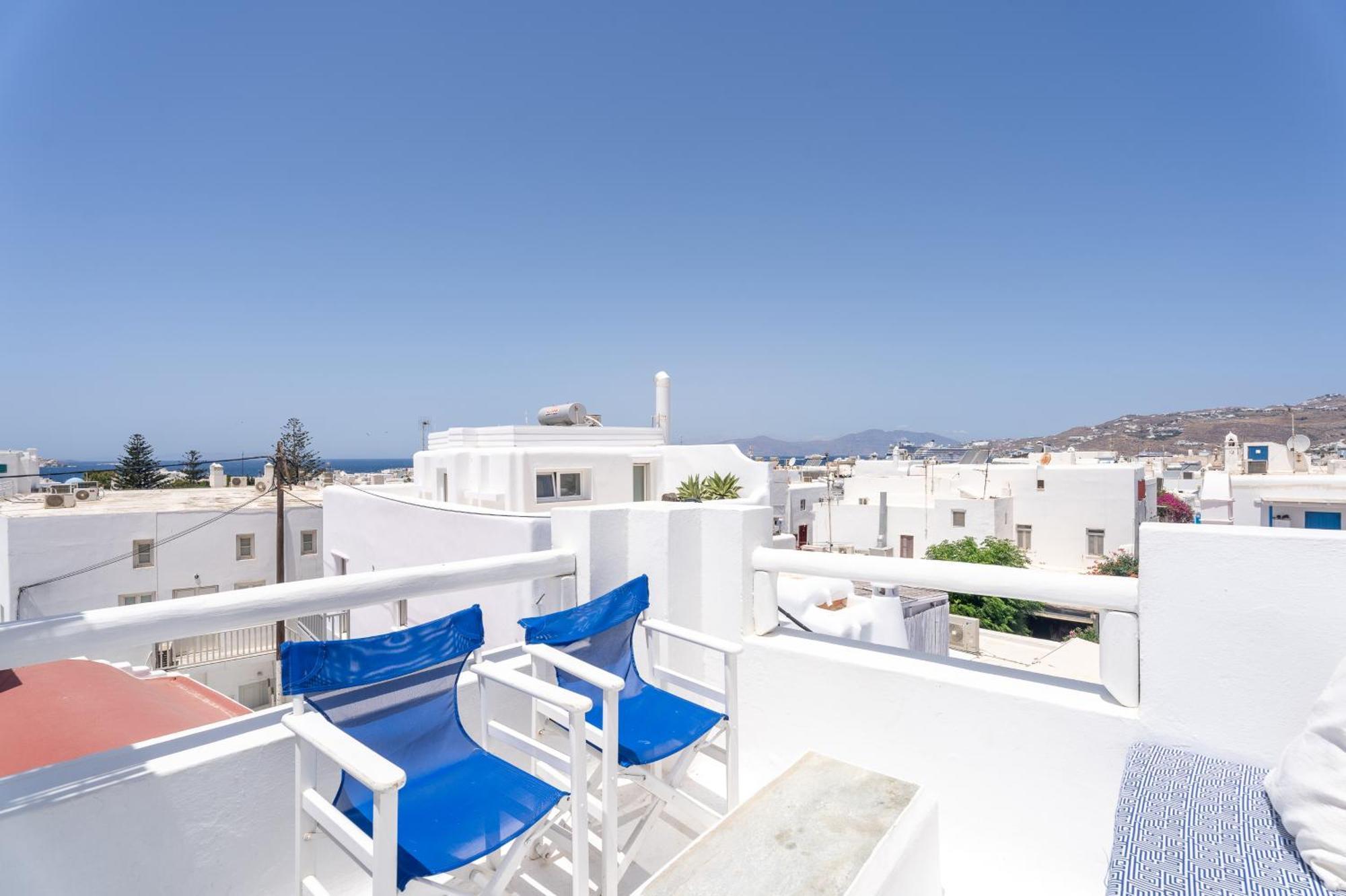 Eleanna's 2* Mykonos Town